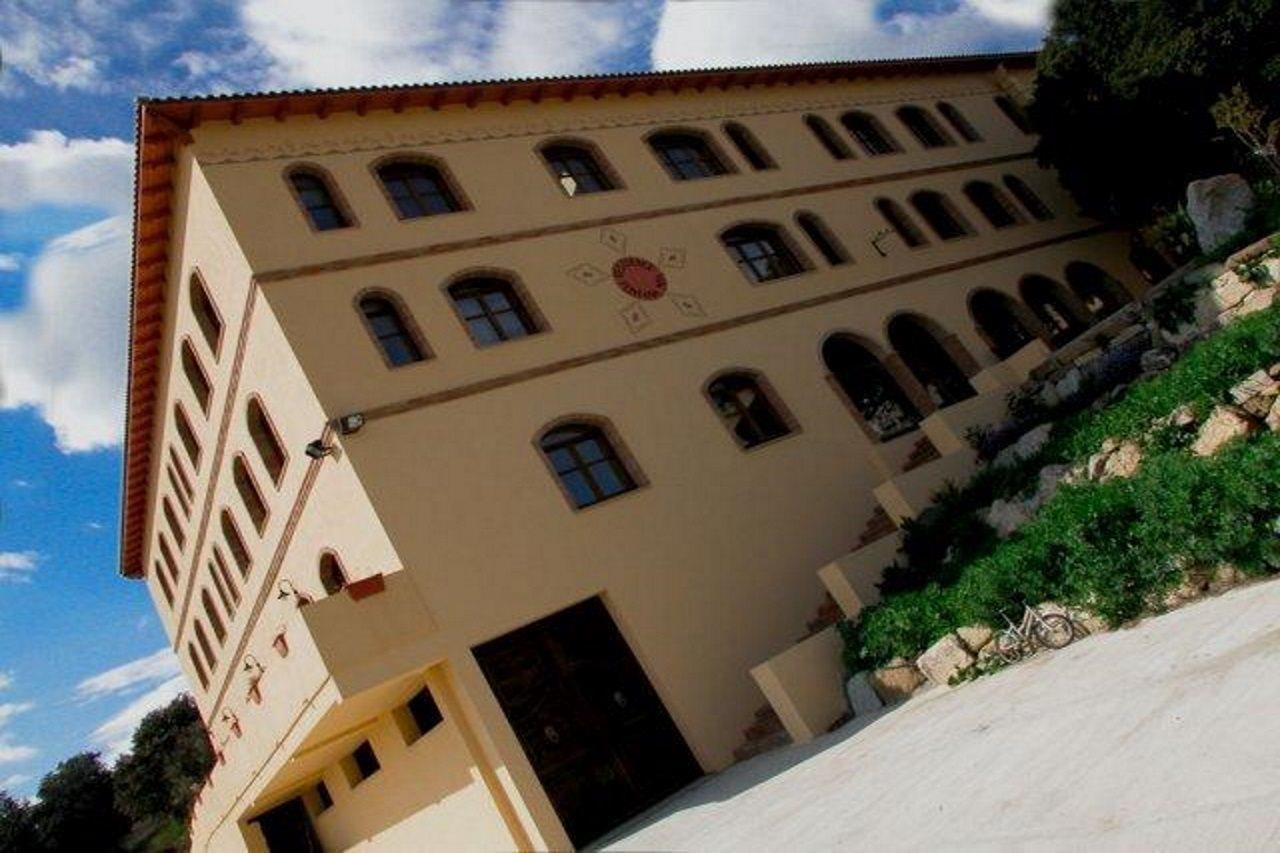 Hotel Funtana Noa Villanovaforru Exteriör bild